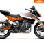Arider Dekor passend für KTM Duke 125 – Base Edition, weiß-orange Grafik auf kompletter Seitenansicht der Maschine.