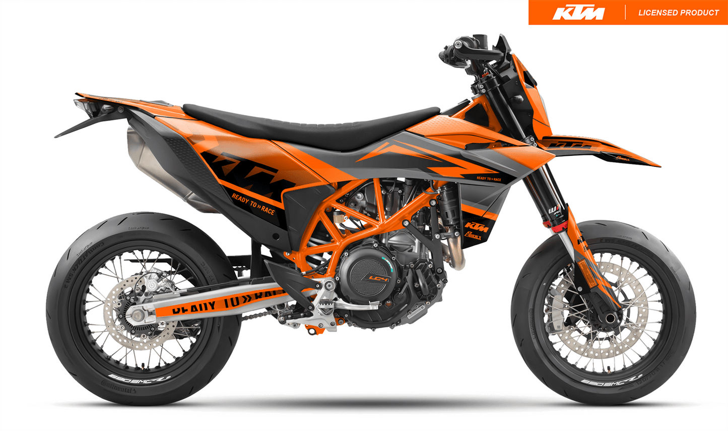 Arider Dekor passend für KTM 690 SMC-R – Base Edition, orange-graues Grafikdesign auf einer KTM 690 SMC-R in Seitenansicht.